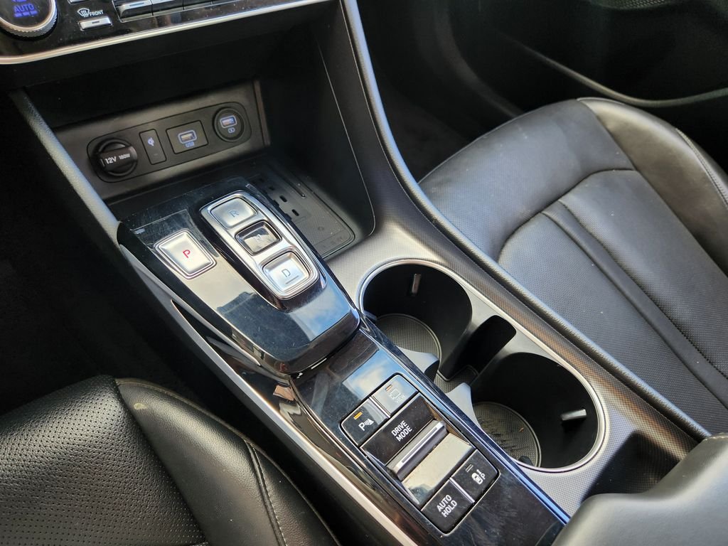 Used 2022 Hampton Gray Hyundai Limited image 20