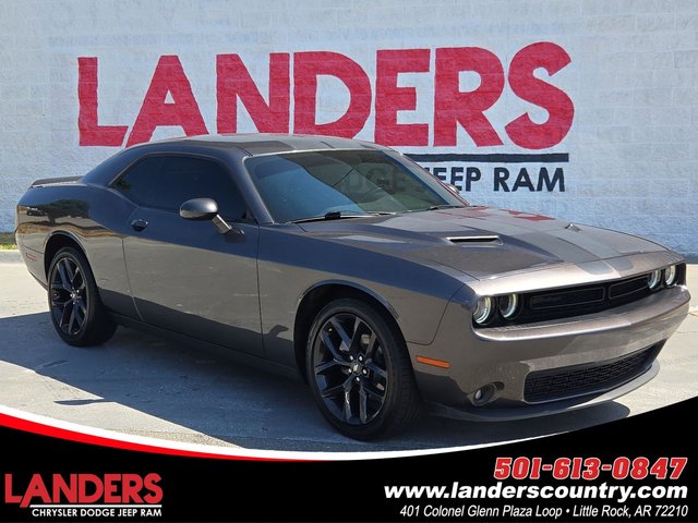 2022 Dodge Challenger SXT