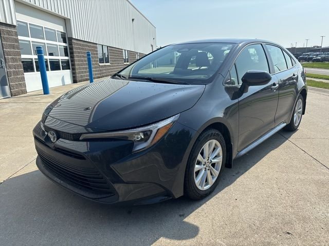 Used 2023 Gray Toyota LE image 3