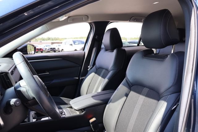 Used 2024 Blue Mazda 2.5 S Select Package image 11