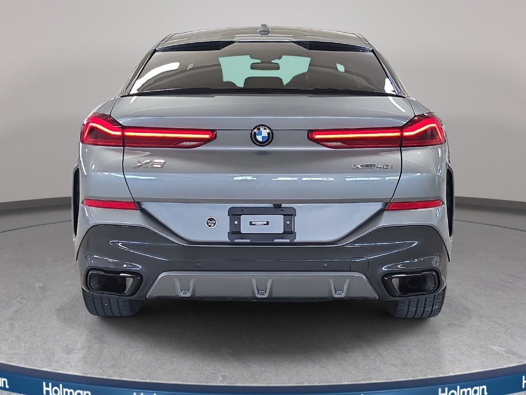 Used 2024 Skyscraper Gray Metallic BMW xDrive40i image 8