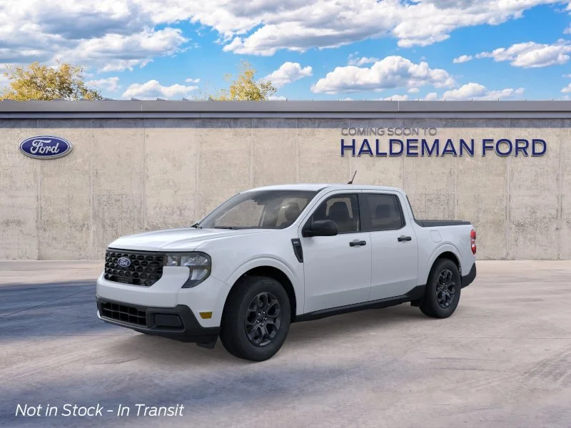 New 2026 Oxford White Ford XLT image 1
