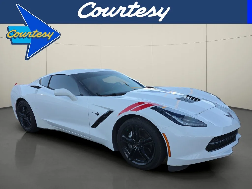 Used 2017 White Chevrolet Stingray image 1