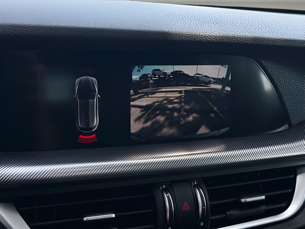 Used 2023 Gray Alfa Romeo Veloce image 7
