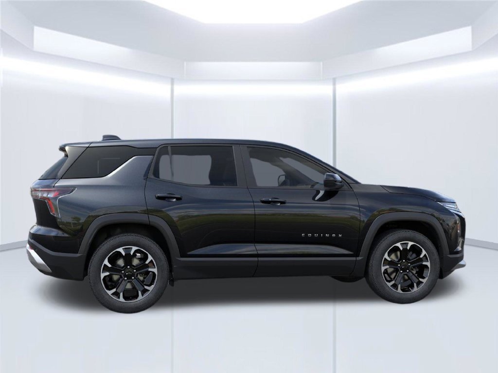 2027 Chevrolet Equinox LT - Photo 7