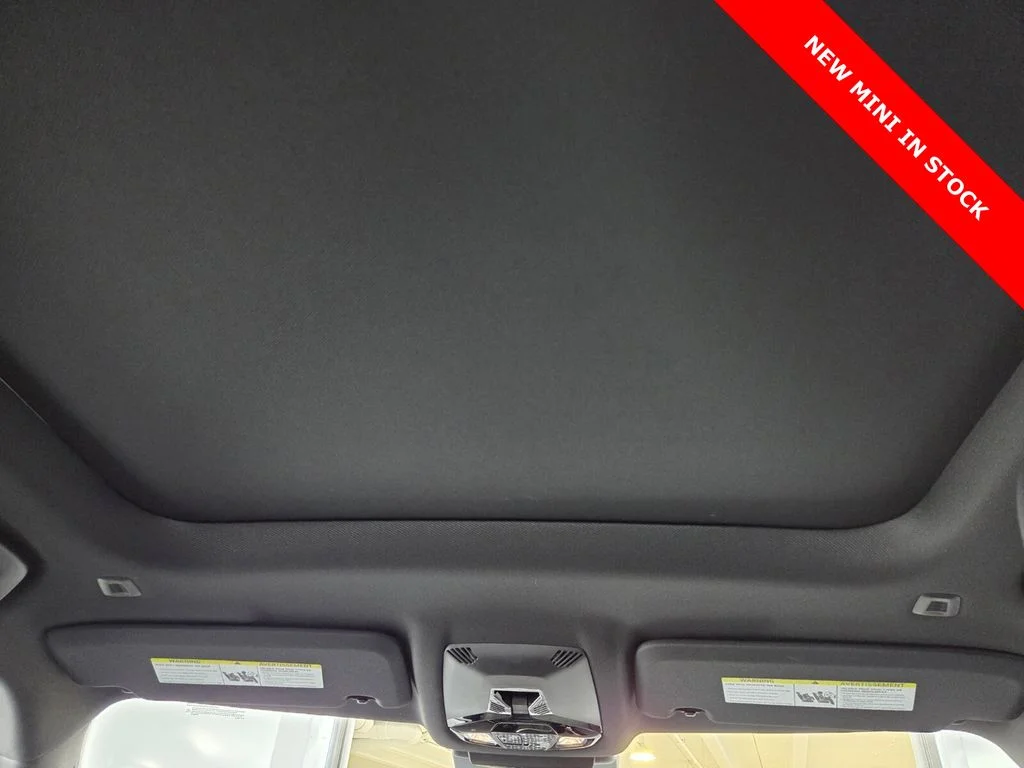 2026 MINI Countryman SE - Photo 16