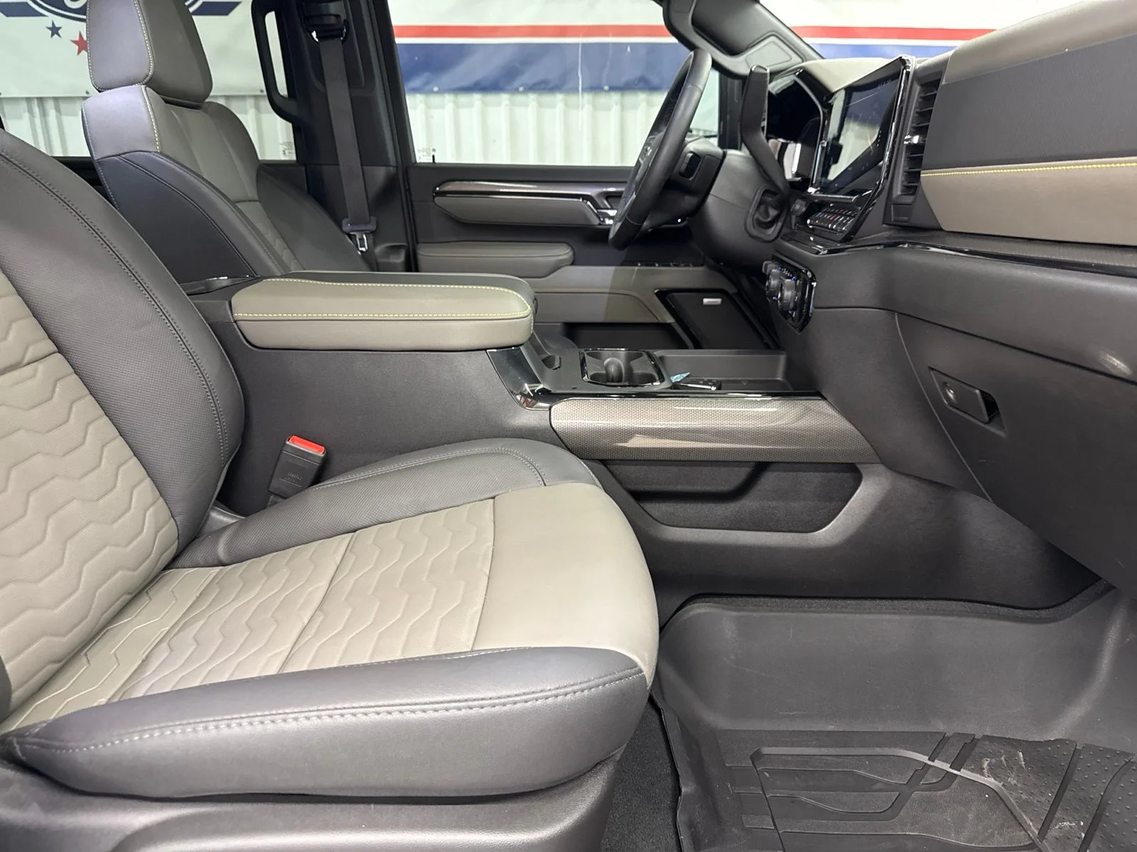 Certified Used 2026 White Chevrolet ZR2 image 26