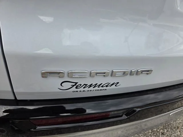 2026 GMC Acadia Denali - Photo 13