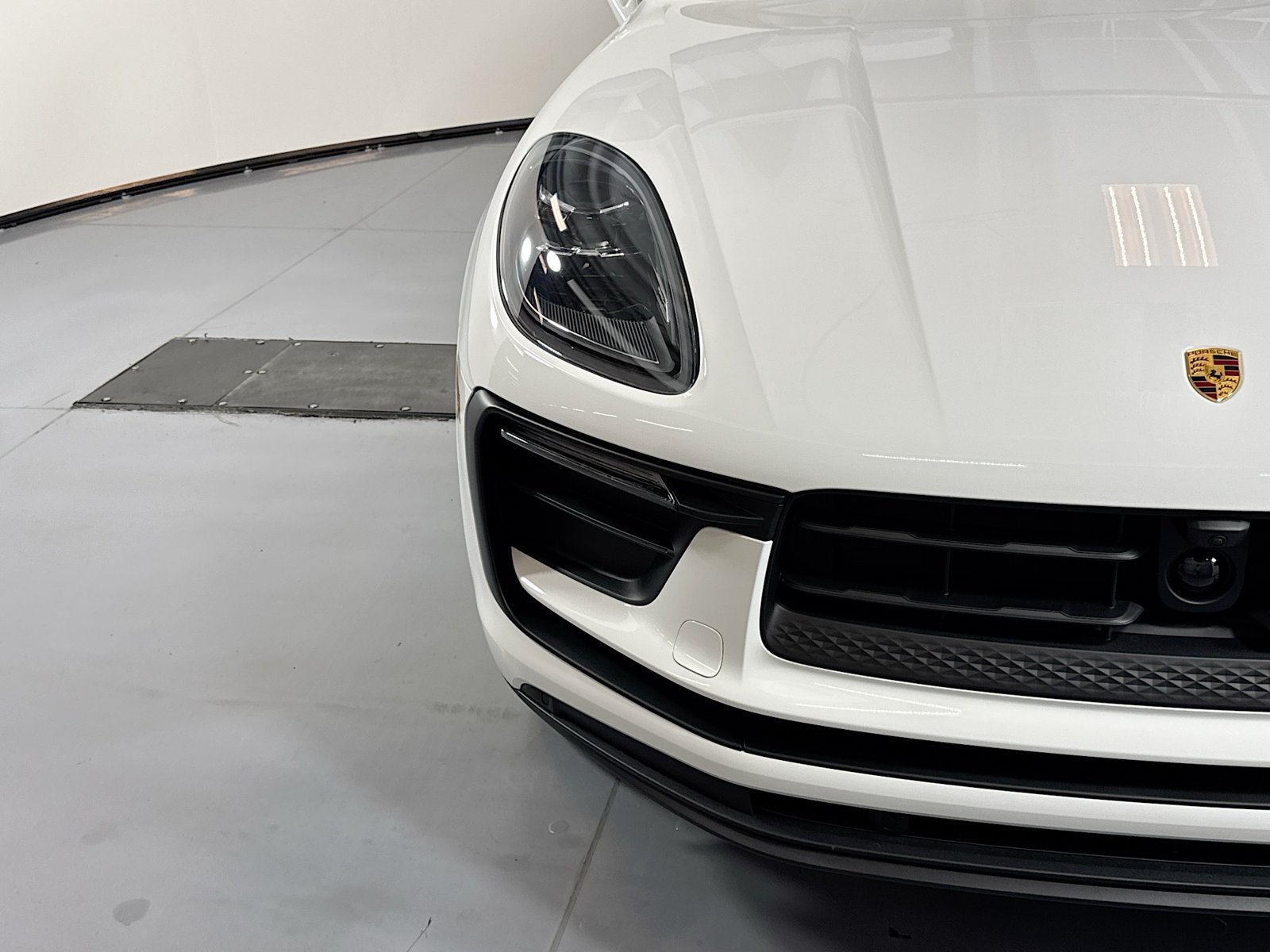 Used 2026 White Porsche  image 27