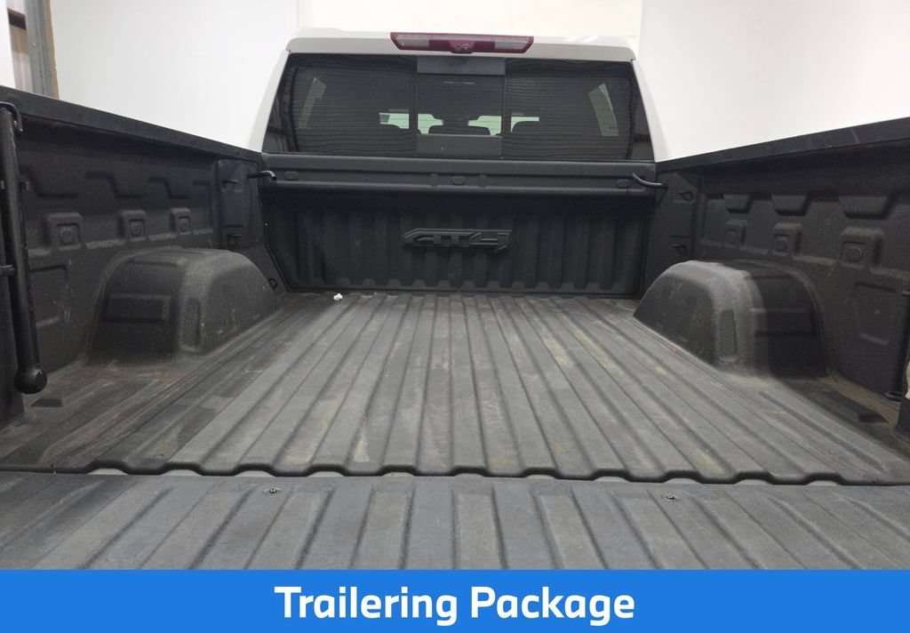 Used 2022 Summit White GMC AT4 image 12