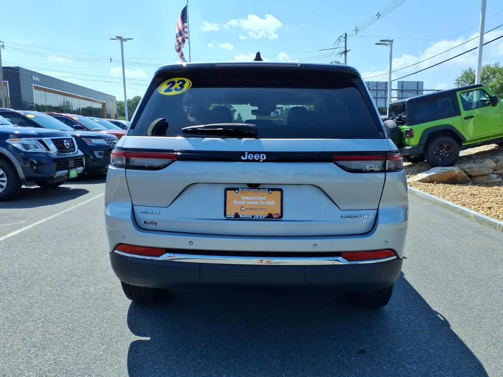 Certified Used 2023 Silver Zynith Jeep Laredo X image 9