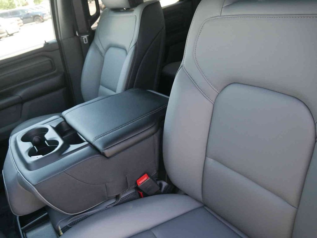 New 2026 Granite Crystal Metallic Clearcoat RAM TRADESMAN image 24