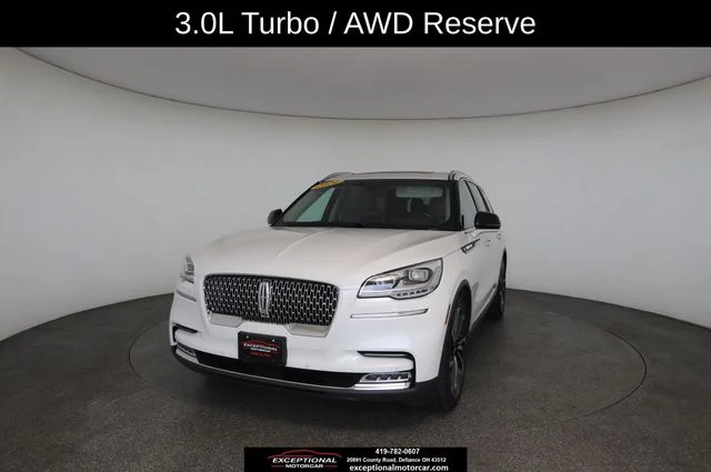 Used 2020 White Lincoln Reserve image 32
