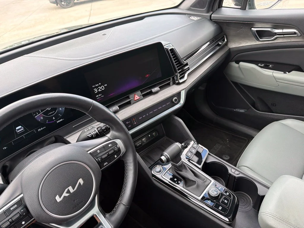 Used 2023 Green Kia X-Pro image 14