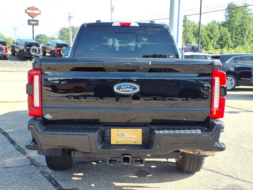 Certified Used 2025 Black Metallic Ford XL image 5