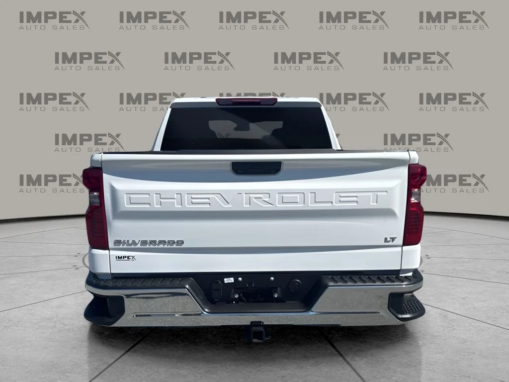 Used 2026 White Chevrolet LT image 4