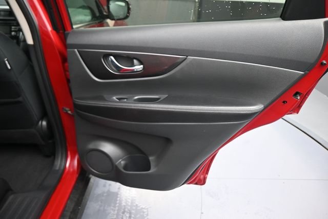 Used 2017 Red Nissan SV image 66