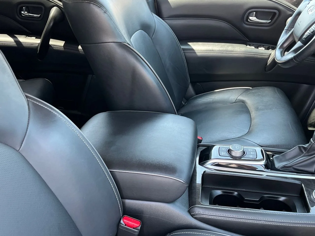Used 2022 Liquid Platinum INFINITI Luxe image 10