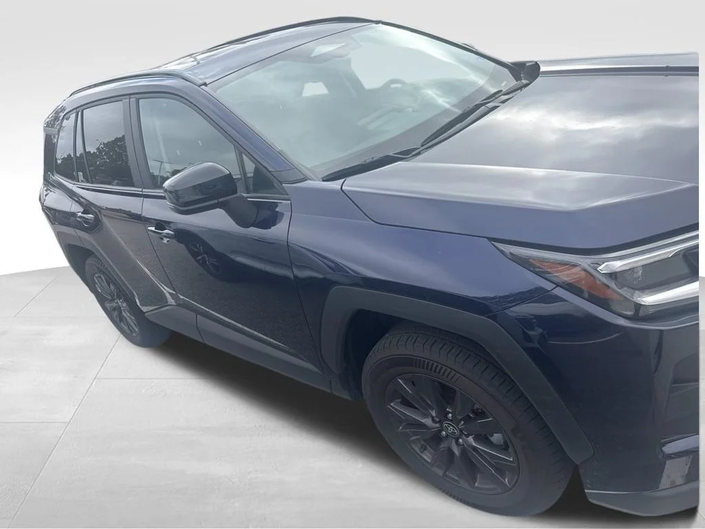 Used 2026 Blue Toyota XLE Premium image 5