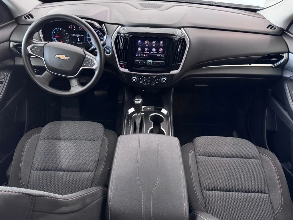 2020 Chevrolet Traverse LS - Photo 12
