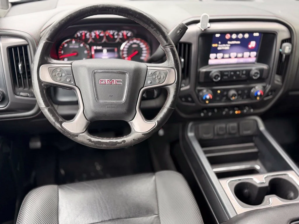 Used 2016 Silver GMC SLT image 9