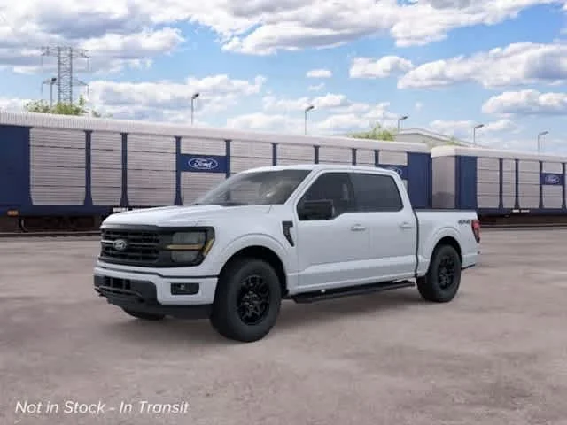 New 2026 Oxford White Ford XLT image 1
