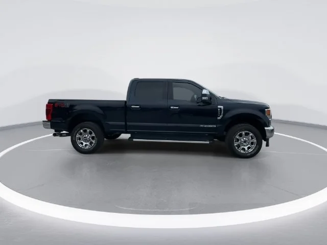 Used 2022 Blue Ford Lariat image 8
