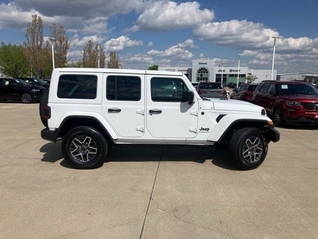 Certified Used 2025 Bright White Clearcoat Jeep Sahara image 4