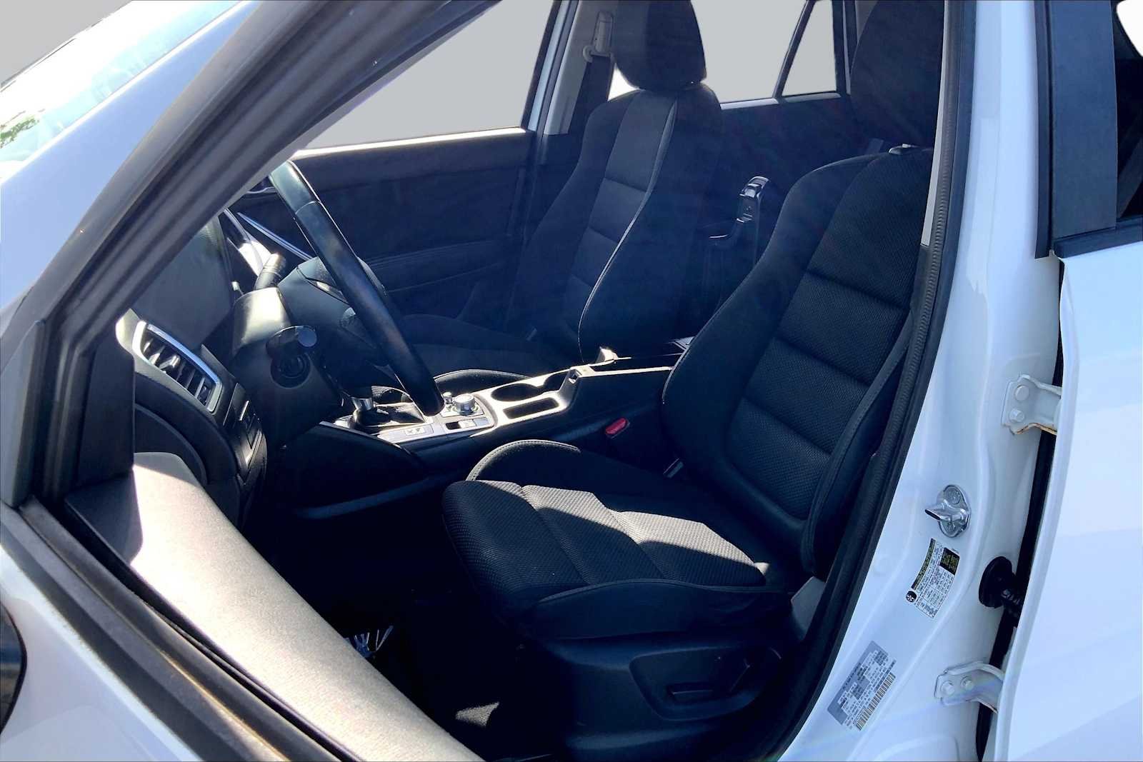 Pre-Owned 2016 Mazda CX-5 Touring