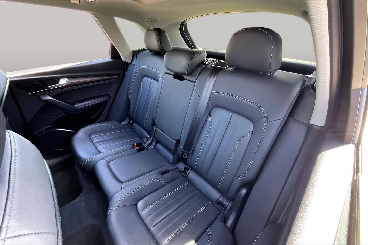 Used 2021 Brilliant Black Audi Premium Plus image 18