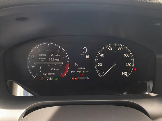 Used 2024  Honda Sport image 12