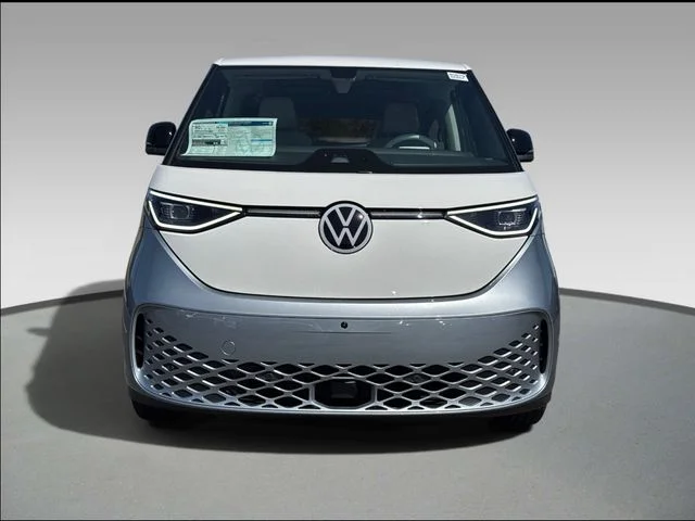 New 2025 Metro Silver W/Candy White Upper Volkswagen 1st Edition image 2