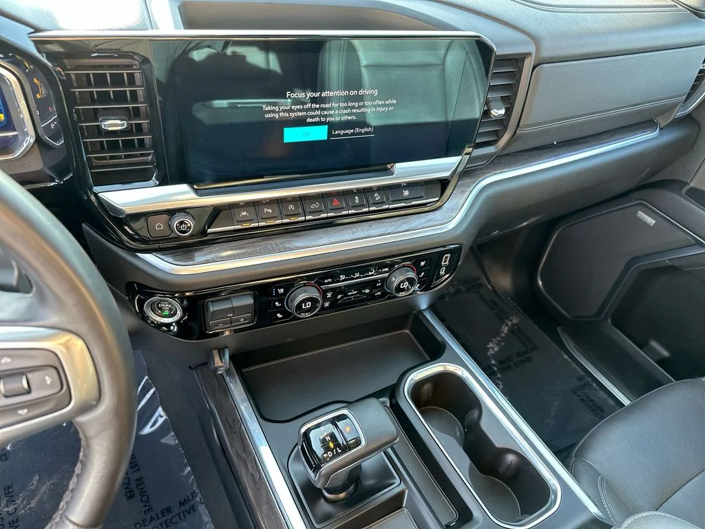 Used 2023 White Chevrolet LTZ image 6
