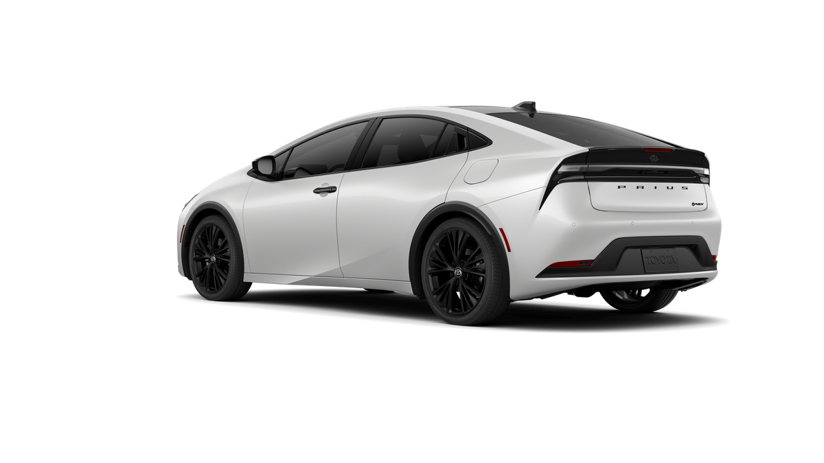 2026 Toyota Prius Plug-in Hybrid Nightshade - Photo 14
