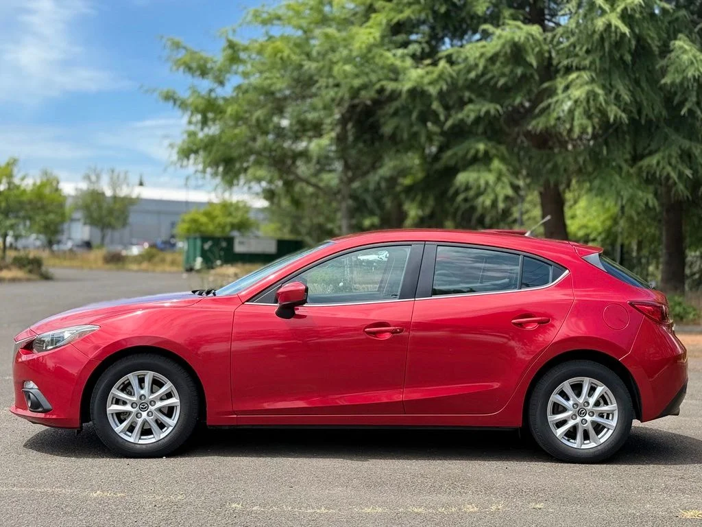Used 2015 Red Mazda i Touring image 2