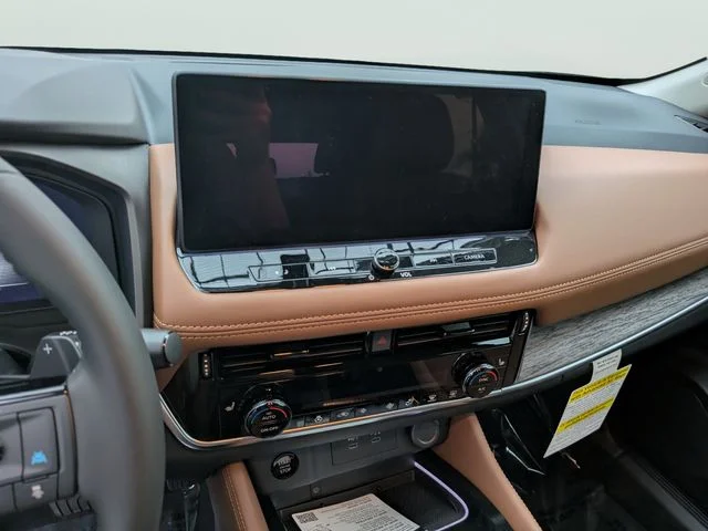 New 2026 Obsidian Green Pearl Nissan Platinum image 19