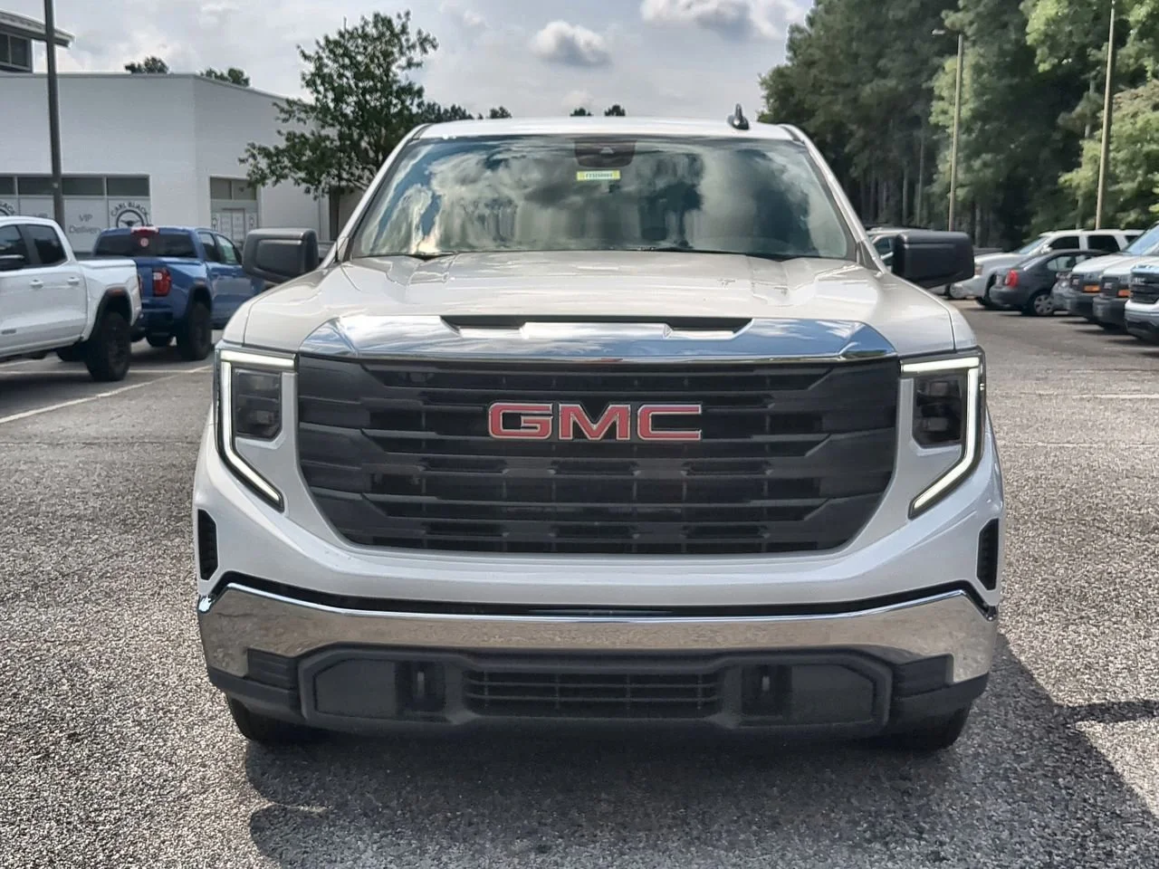 New 2026 Summit White GMC Pro image 3