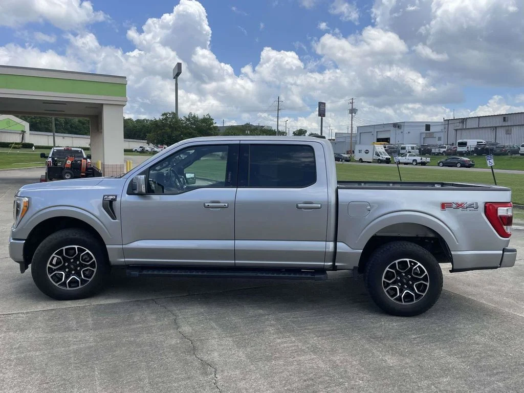 Certified Used 2022 Silver Ford Lariat image 6