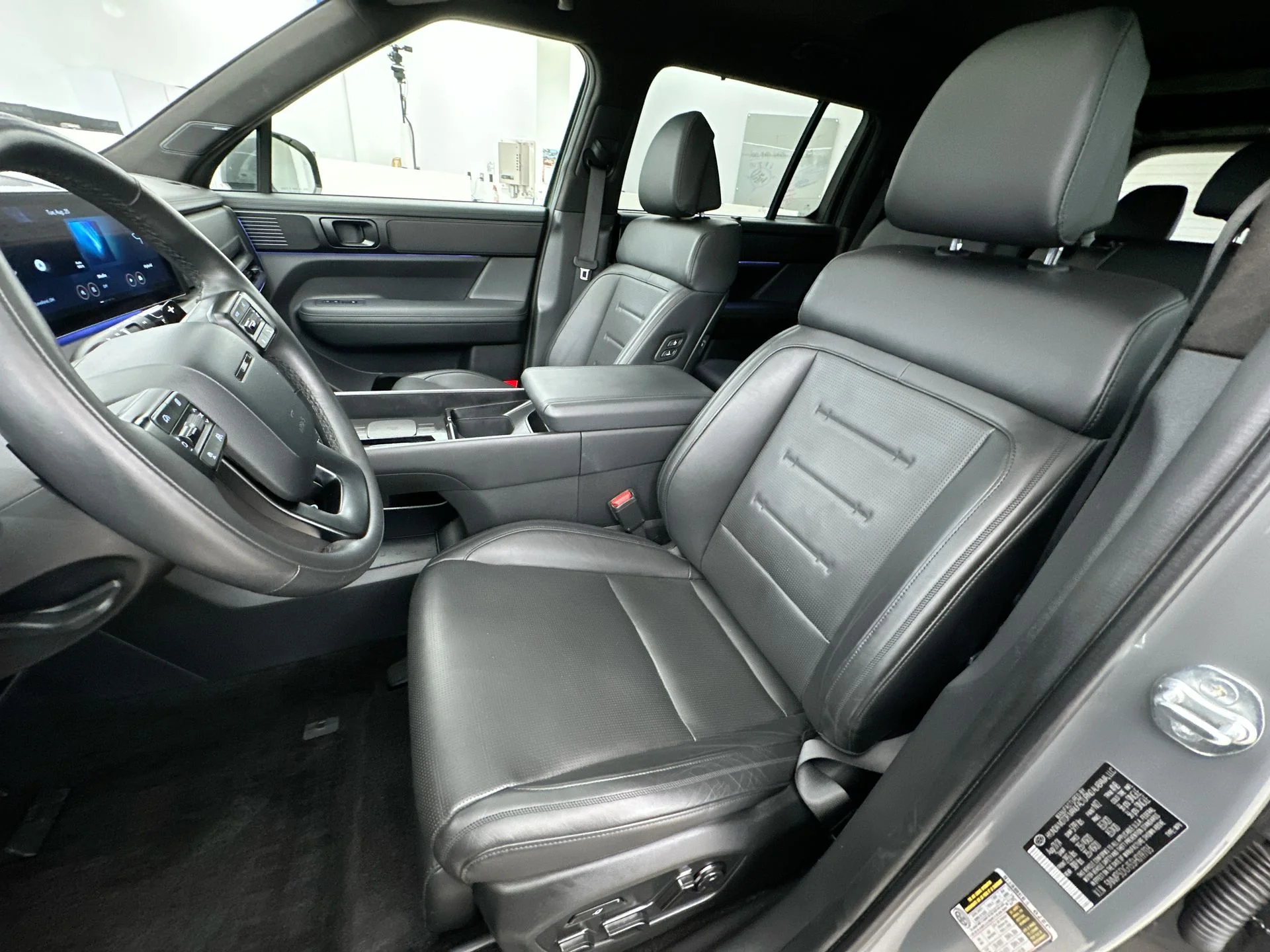Used 2025 Gray Hyundai Calligraphy image 9