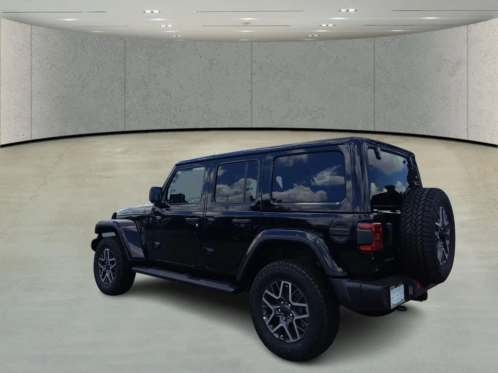 2025 Jeep Wrangler 4-Door Sahara - Photo 8