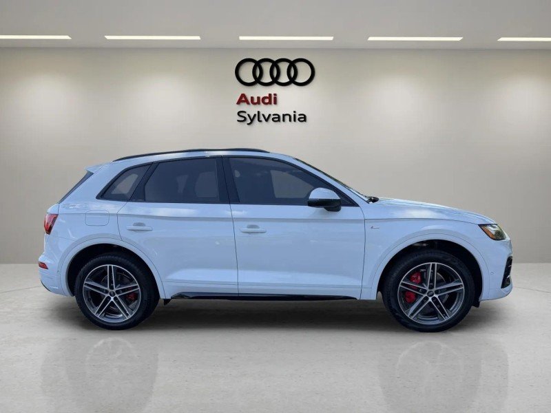 Certified Used 2024 Glacier White Metallic Audi S line Prestige image 9