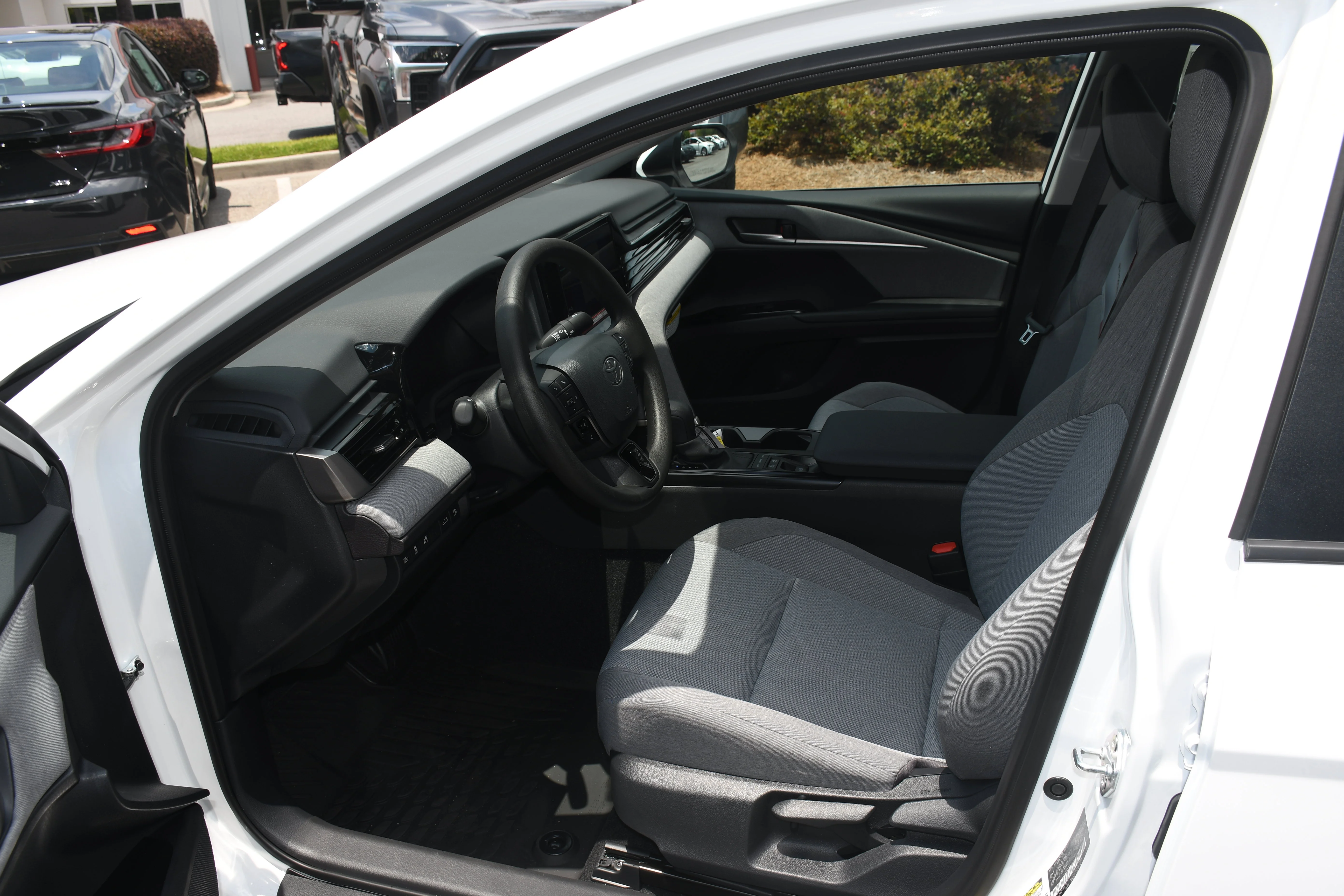 New 2026 Ice Cap Toyota LE image 3