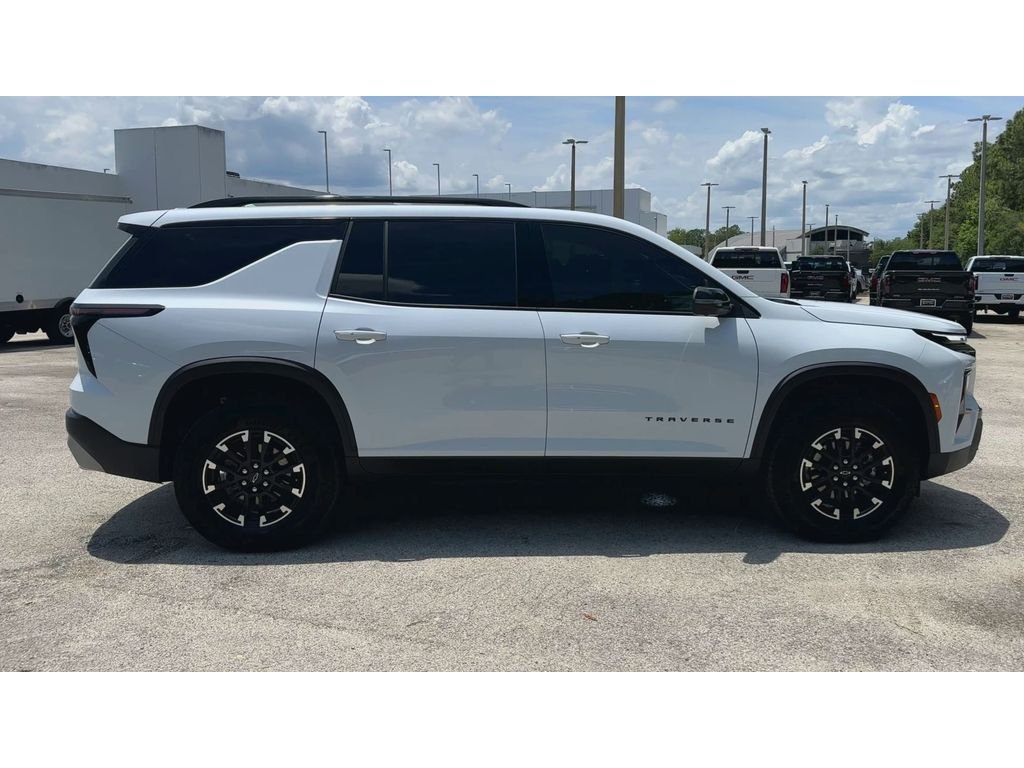 Used 2026 Polar White Tricoat Chevrolet Z71 image 9