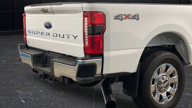 Used 2024 Oxford White Ford Lariat image 44