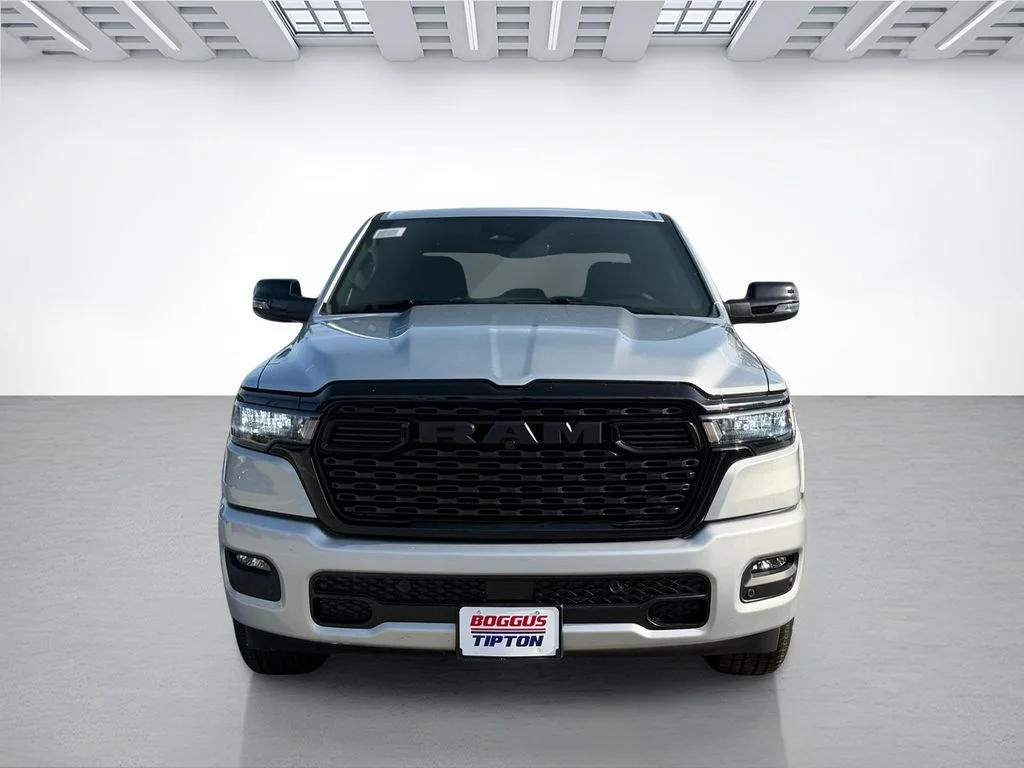 New 2026 Silver Zynith Exterior Paint RAM Big Horn/Lone Star image 8