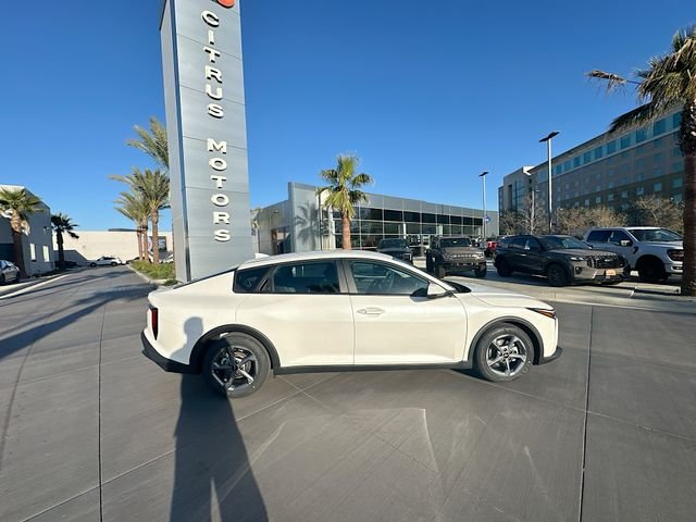 Certified Used 2026 Snow White Pearl Kia LXS image 8