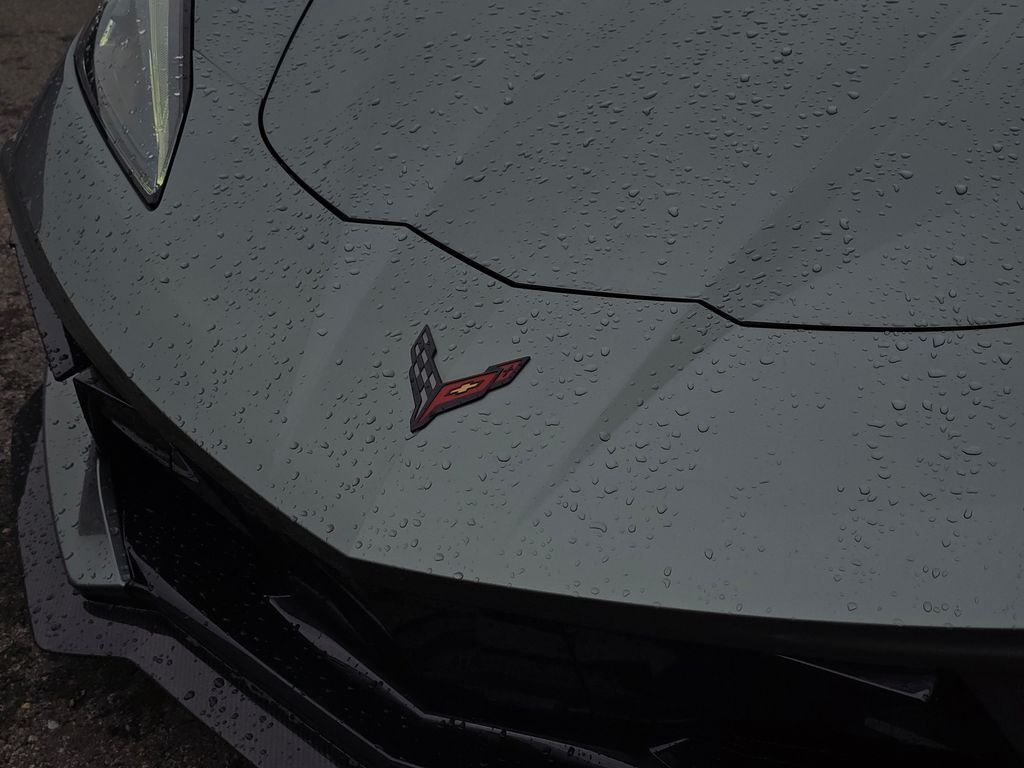 Used 2023 Gray Chevrolet Stingray image 13