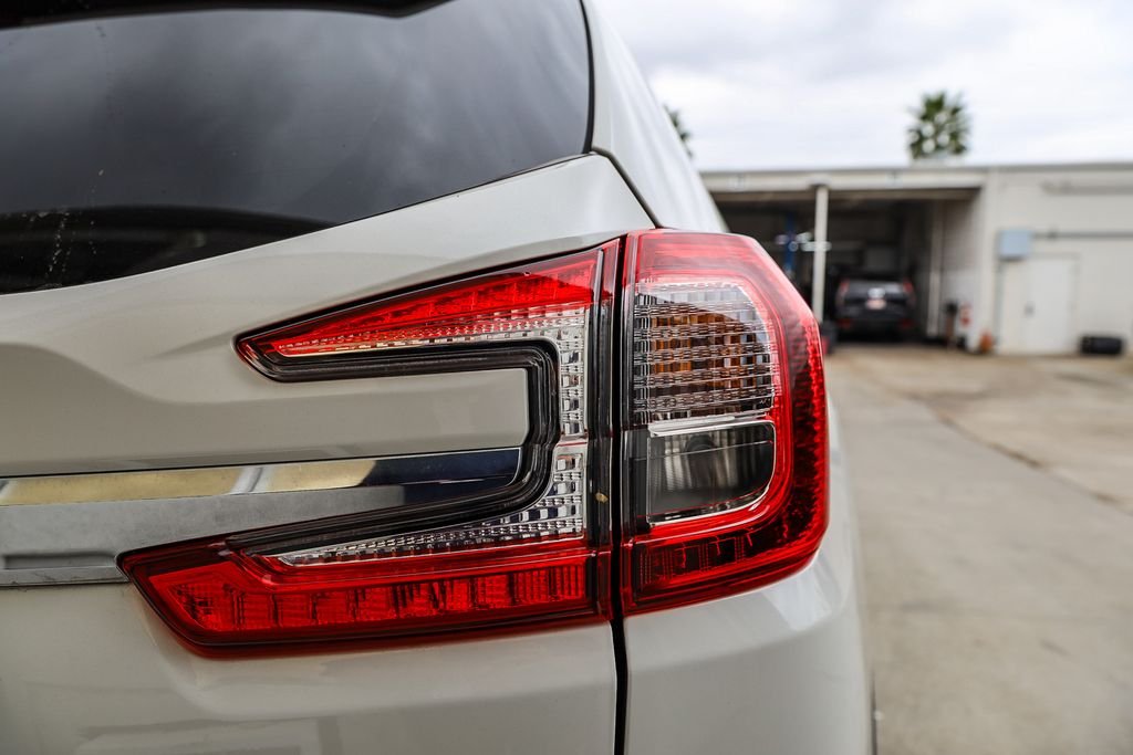 2023 Subaru Ascent Limited - Photo 10