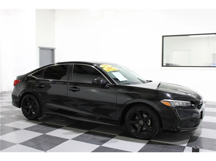 2023 Honda Civic LX CVT's photo