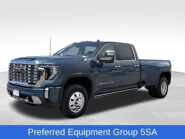 2025 GMC Sierra Denali 4WD Crew Cab Standard Box SRW's photo